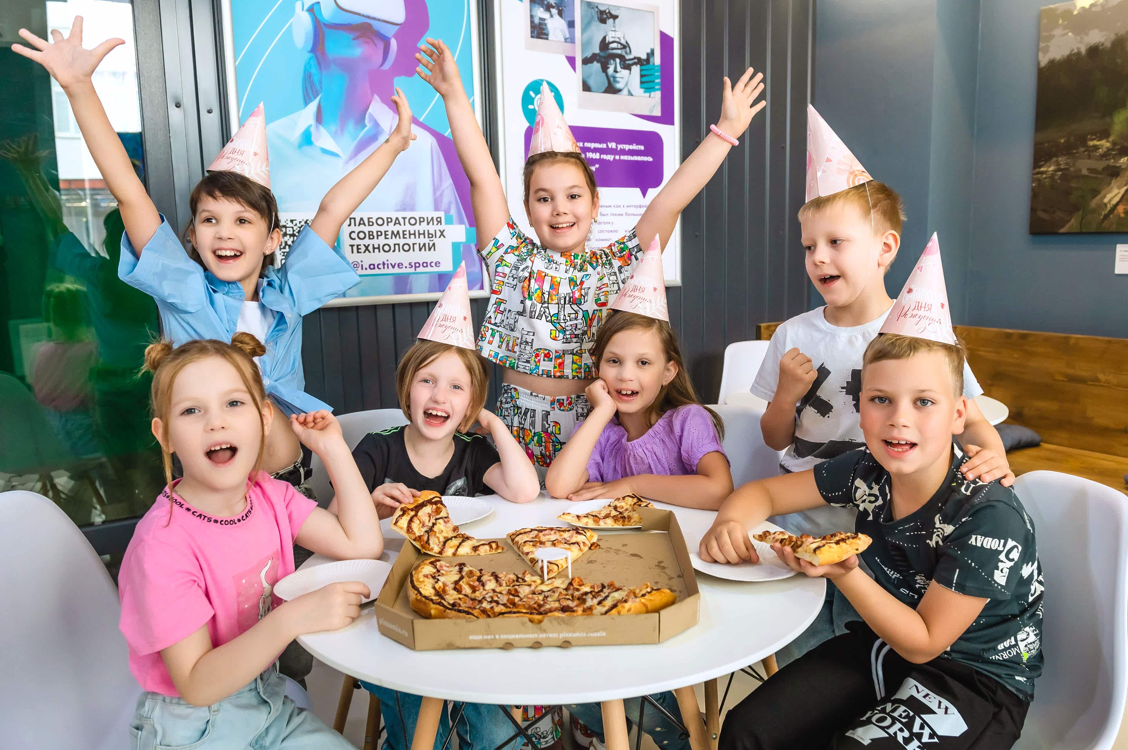 День рождения в клубе ВР